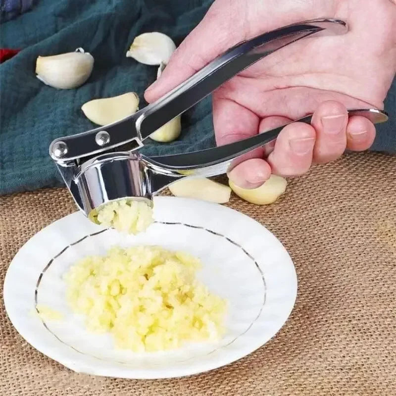 Garlic Press Zinc Alloy & Stainless Steel Anti-Skid Thickened Garlic Clip, Multifunctional Manual Pull Garlic Mincer, Handheld Garlic Squeezer for Kitchen Cooking